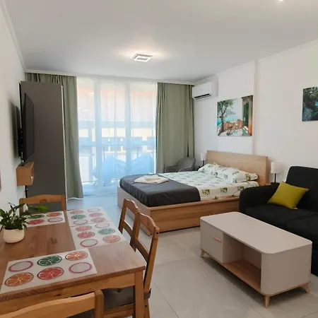 דירה Olive Sea And Luxury 2 2 בורגאס